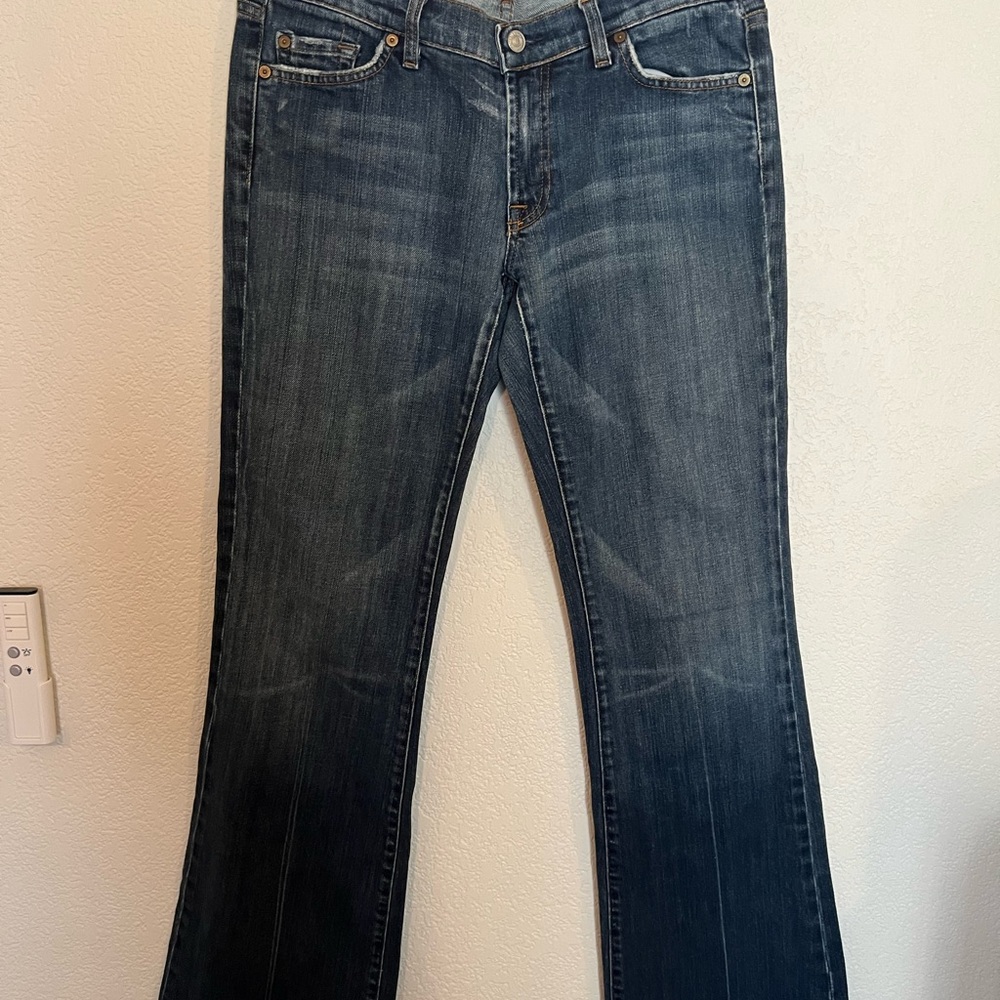 Perfect condition vintage 7,s. Worn 2 times. Amazing fit.
